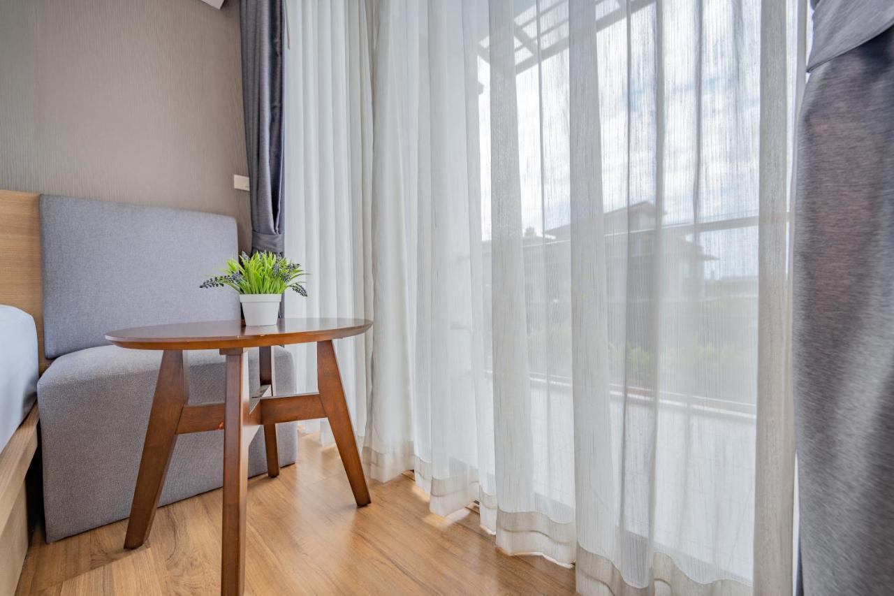Raintree Condominium Chiang Mai Exterior photo